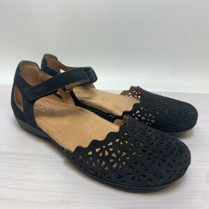 Earth Shoes Women's Bronnie Size 8M Black Nubuck-Ankle Strap Shoes